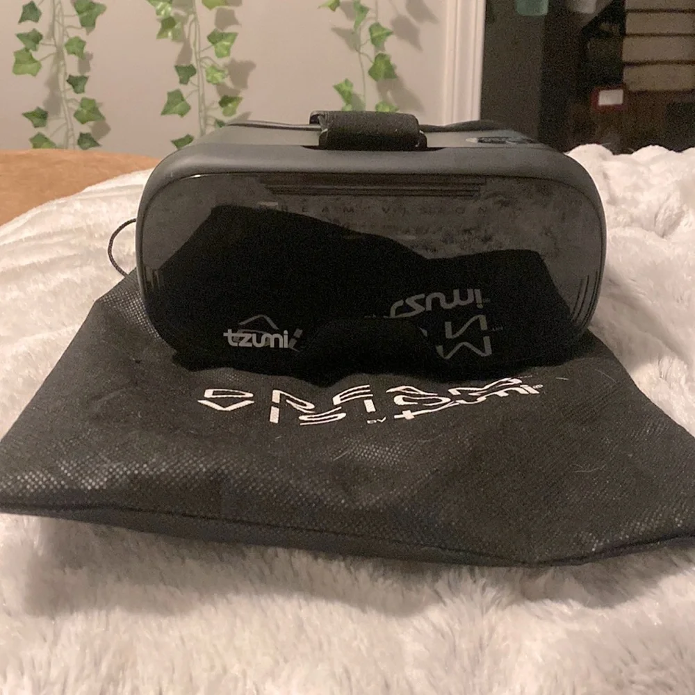 VR set.